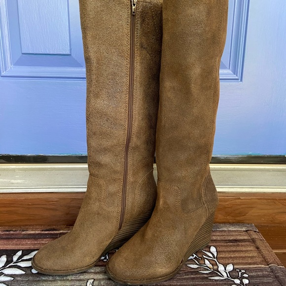 Lucky Brand Shoes - Lucky Brand Wedge Boots